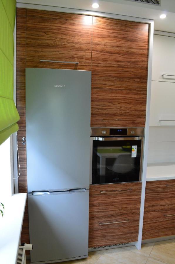 Apartment On Getmana Vigovskogo 49 Ровно Экстерьер фото